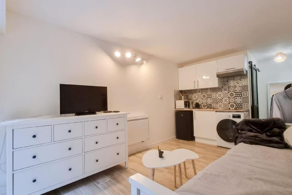 Studio Avec Garage 5Min Cannes Centre المظهر الخارجي الصورة